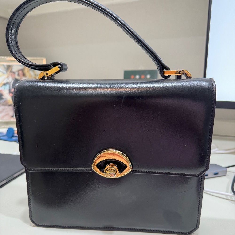 Vintage Gucci Black Leather Purse